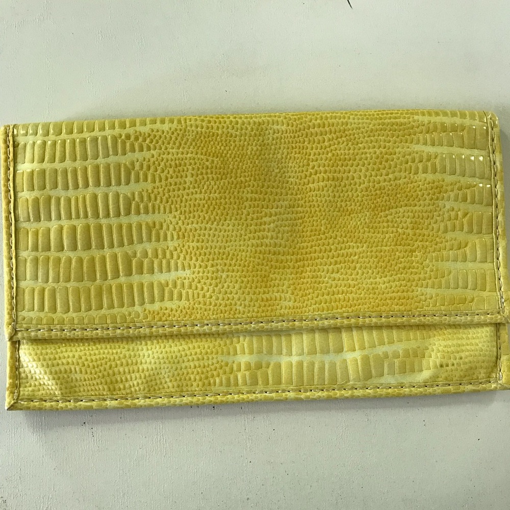 Cute yellow handbag clutch with inside pocket
